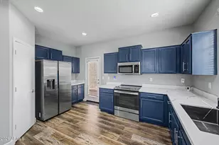 2837 N 73rd Dr, Phoenix, AZ 85035 - Photo 14