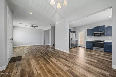 2837 N 73rd Drive, Phoenix, AZ 85035 - Photo 10