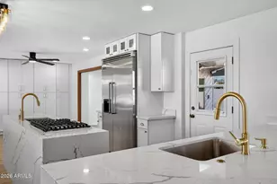 6538 E Oak St, Scottsdale, AZ 85257 - Photo 4