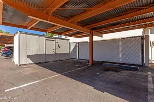 7809 N 49th Ave, Glendale, AZ 85301 - Photo 26