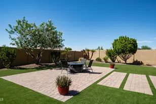10025 W Sydney Way, Peoria, AZ 85383 - Photo 40