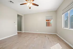 10025 W Sydney Way, Peoria, AZ 85383 - Photo 32