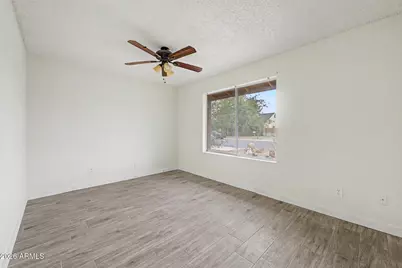 6616 W Aire Libre Avenue, Glendale, AZ 85306 - Photo 8