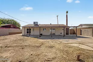 7750 W Clarendon Ave, Phoenix, AZ 85033 - Photo 28