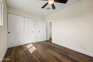 7750 W Clarendon Ave, Phoenix, AZ 85033 - Photo 18