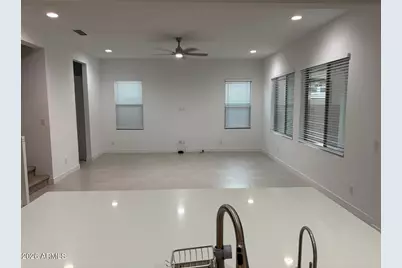 7710 W Crabapple Drive, Peoria, AZ 85383 - Photo 4