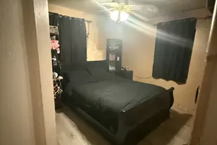 1026 N Kadota Ave, Casa Grande, AZ 85122 - Photo 2