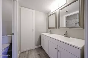 10301 N 70th St, Paradise Valley, AZ 85253 - Photo 16