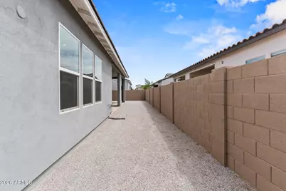 17233 W Dartmouth Street, Surprise, AZ 85388 - Photo 44