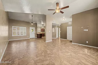5762 E Ellis Street, Mesa, AZ 85205 - Photo 2