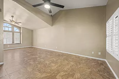 5762 E Ellis Street, Mesa, AZ 85205 - Photo 6