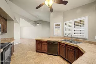 5762 E Ellis St, Mesa, AZ 85205 - Photo 10
