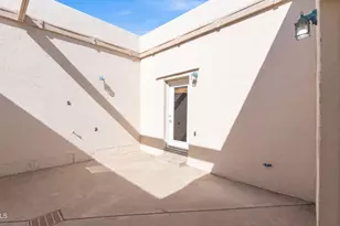 51340 W Iver Rd, Aguila, AZ 85320 - Photo 58