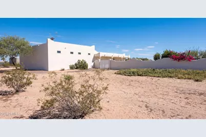 51340 W Iver Road, Aguila, AZ 85320 - Photo 40