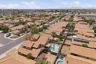 7942 W Paradise Dr, Peoria, AZ 85345 - Photo 38