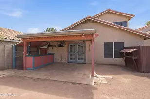 7942 W Paradise Dr, Peoria, AZ 85345 - Photo 28