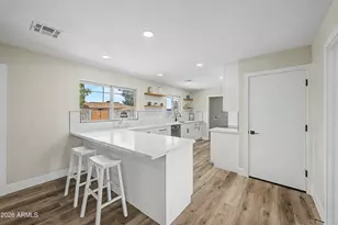 922 E Loyola Dr, Tempe, AZ 85282 - Photo 12
