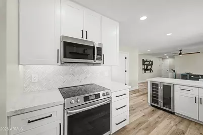 922 E Loyola Drive, Tempe, AZ 85282 - Photo 14