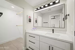 922 E Loyola Dr, Tempe, AZ 85282 - Photo 20