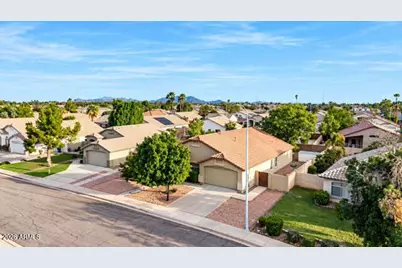 2093 E Nathan Way, Chandler, AZ 85225 - Photo 2