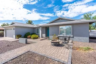 2418 W Calavar Rd, Phoenix, AZ 85023 - Photo 2