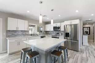 2418 W Calavar Rd, Phoenix, AZ 85023 - Photo 8