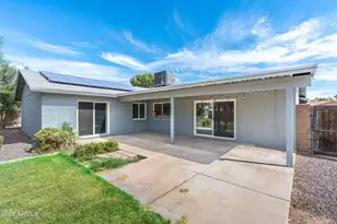 2418 W Calavar Rd, Phoenix, AZ 85023 - Photo 30