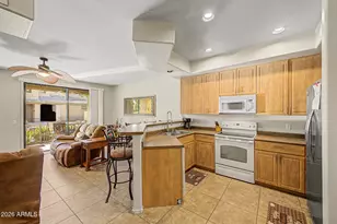 705 W Queen Creek Rd, Chandler, AZ 85248 - Photo 12