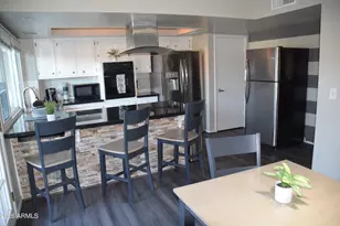 4643 N 21st Ave, Phoenix, AZ 85015 - Photo 1