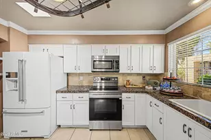 709 N Larkspur St, Gilbert, AZ 85234 - Photo 14