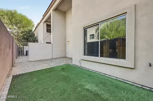 4202 N 21st St, Phoenix, AZ 85016 - Photo 1