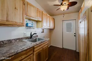 2233 E Behrend Dr, Phoenix, AZ 85024 - Photo 30