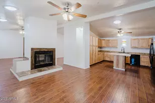2233 E Behrend Dr, Phoenix, AZ 85024 - Photo 12