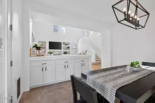 7803 S 22nd Ln, Phoenix, AZ 85041 - Photo 22
