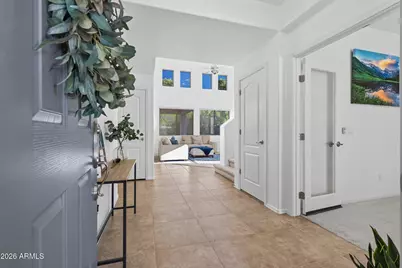 7803 S 22nd Lane, Phoenix, AZ 85041 - Photo 6