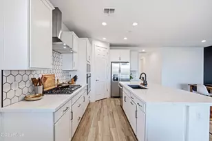 28469 N 134th Ave, Peoria, AZ 85383 - Photo 14