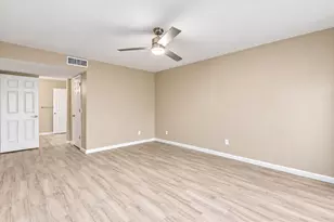 4223 E Agave Rd, Phoenix, AZ 85044 - Photo 14