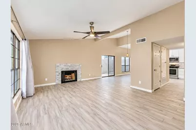 4223 E Agave Road, Phoenix, AZ 85044 - Photo 4