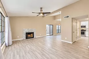 4223 E Agave Rd, Phoenix, AZ 85044 - Photo 4