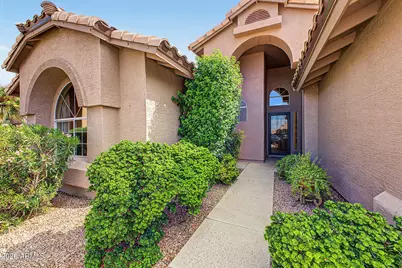 434 W Mendoza Circle, Mesa, AZ 85210 - Photo 2