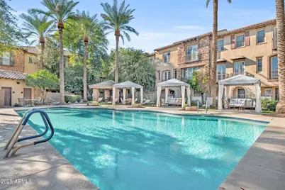 2458 E Roma Avenue, Phoenix, AZ 85016 - Photo 1