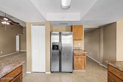 1048 W Nido Avenue, Mesa, AZ 85210 - Photo 12