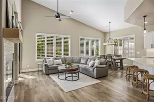 3023 E Hazelwood Street E, Phoenix, AZ 85016 - Photo 4