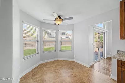 4224 E Amberwood Drive, Phoenix, AZ 85048 - Photo 12