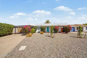 1844 E Avalon Dr, Phoenix, AZ 85016 - Photo 1