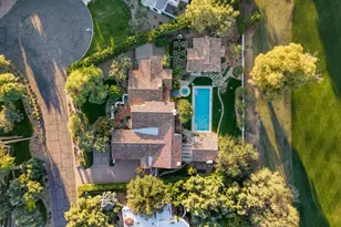 8500 N Golf Dr, Paradise Valley, AZ 85253 - Photo 30