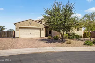 2766 E Cozettas Ct, Gilbert, AZ 85298 - Photo 1