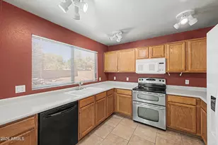 13410 S 47th Way, Phoenix, AZ 85044 - Photo 6