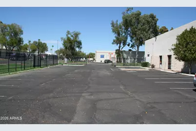 2915 N 35th Avenue, Phoenix, AZ 85017 - Photo 8