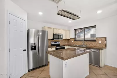 3480 S Bowman Road, Apache Junction, AZ 85119 - Photo 10